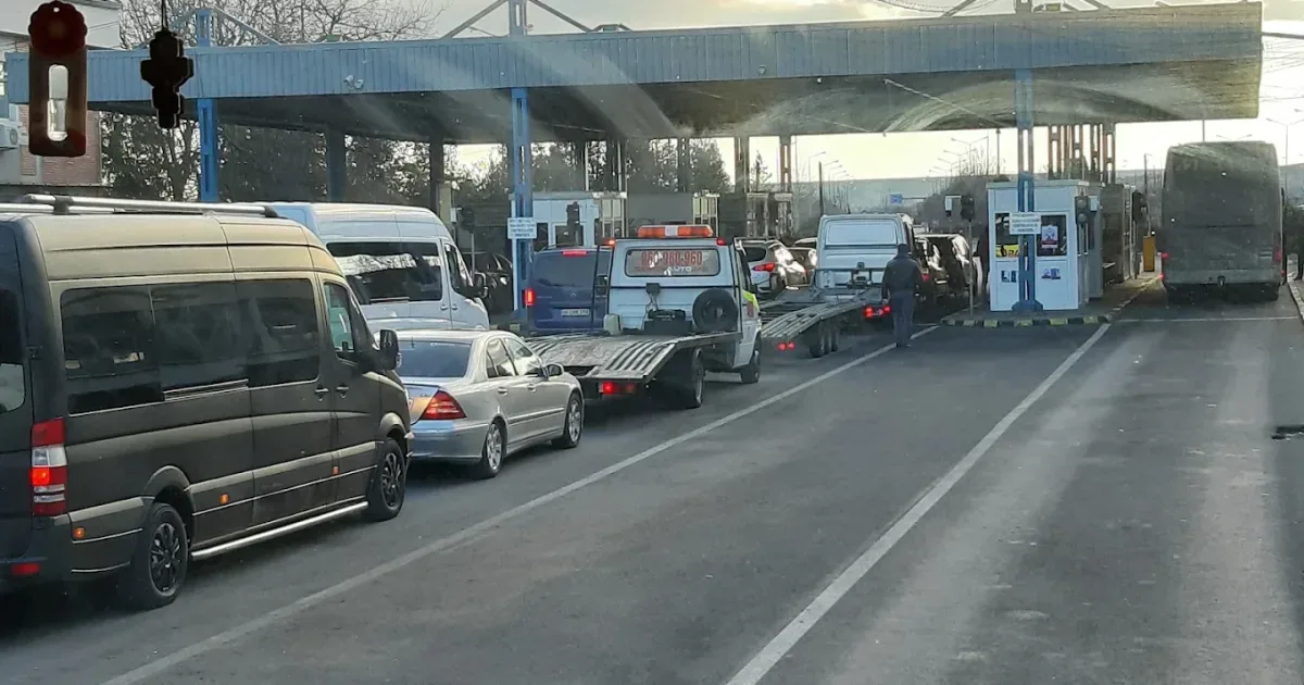 Bărbat urmărit pentru terorism, cu dublă cetățenie, oprit în Vama Albița