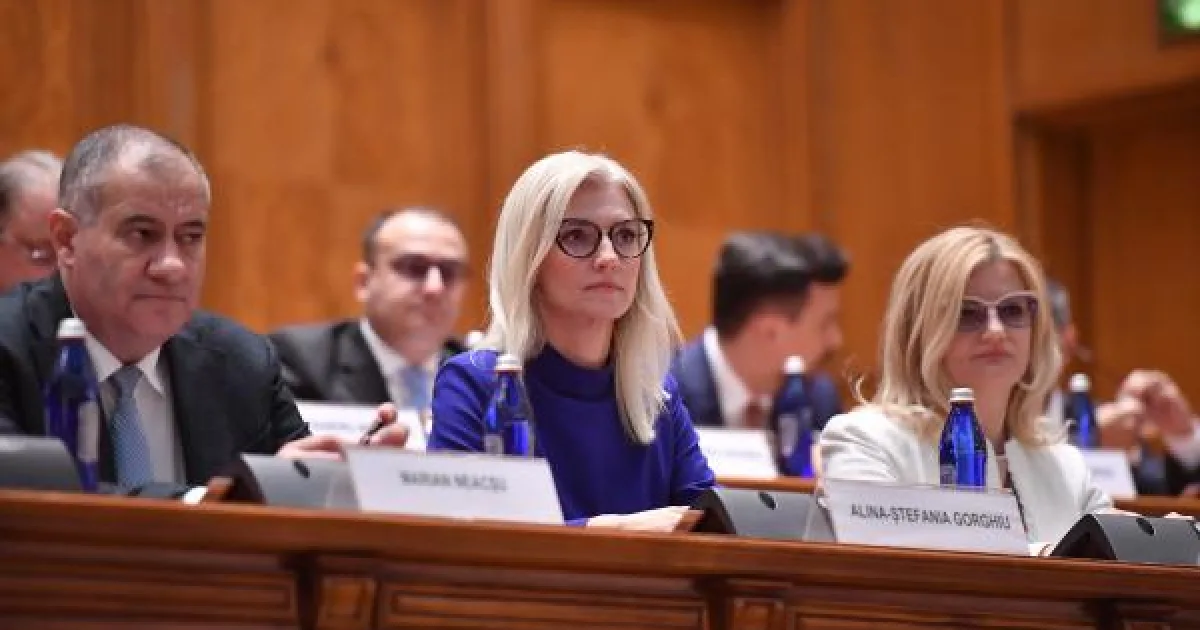 Blocaj la negocieri pentru Guvernul Mureșan. USR ar cere prea multe ministere