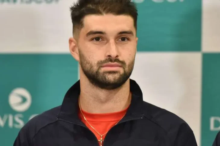 Bogdan Pavel ajunge în finala dublului la turneul din Bulgaria