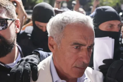 Călin Georgescu, adus astăzi în fața judecătorilor pentru a se decide arestarea preventivă