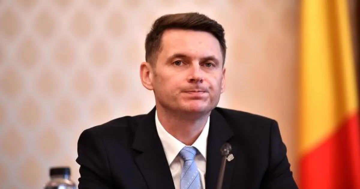 Fifor cere explicații oficiale pentru prezența a trei generali la audierea lui Miruță