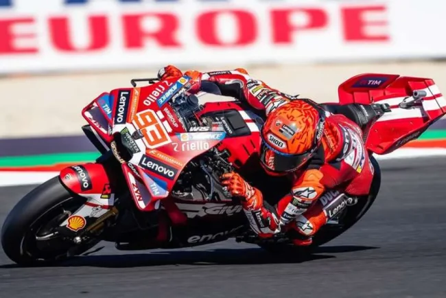 Marc Marquez câștigă sprintul Marelui Premiu al statului San Marino