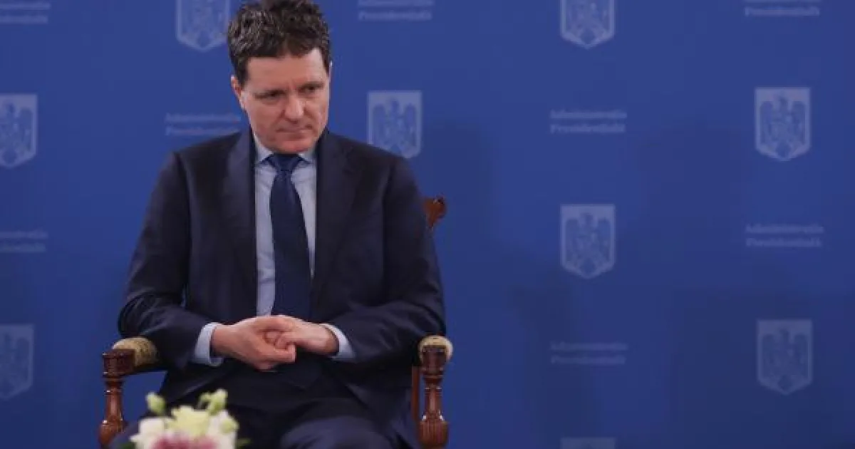 Nicușor Dan, huiduit de susținătorii lui Călin Georgescu la Bistrița