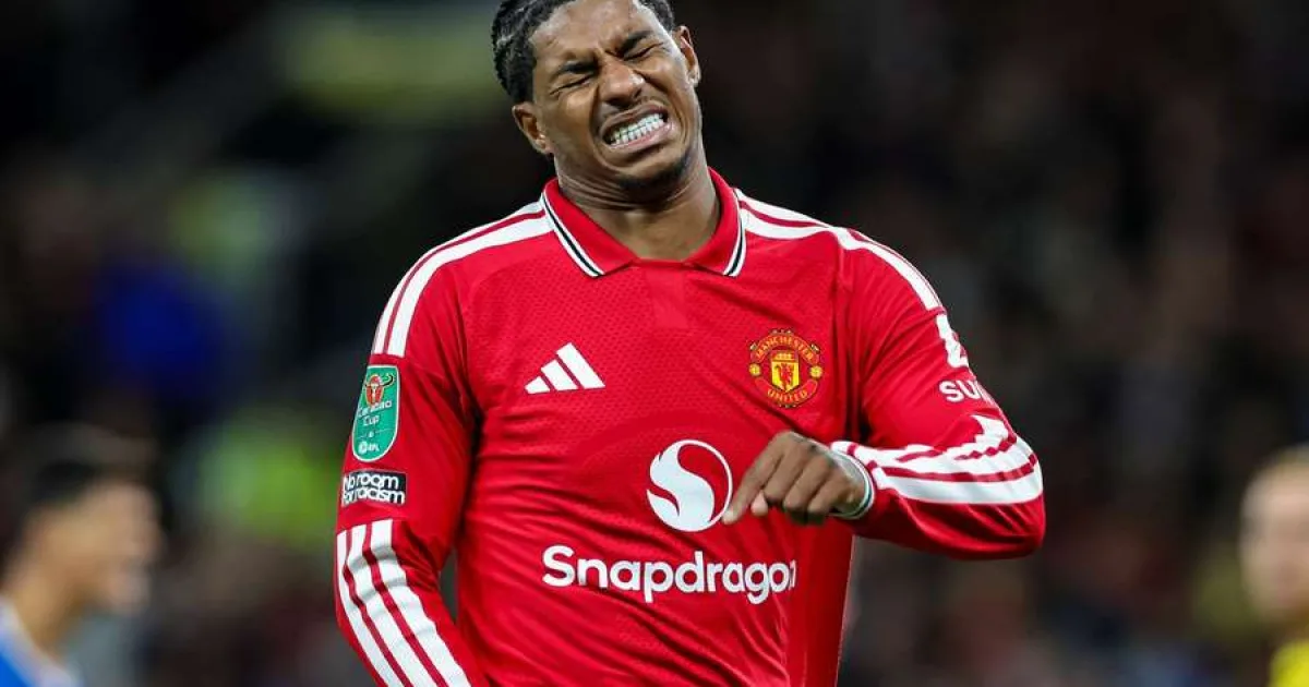 Șoc pe Old Trafford! Manchester United, eliminată din Cupa Ligii după ce a condus cu 2-0