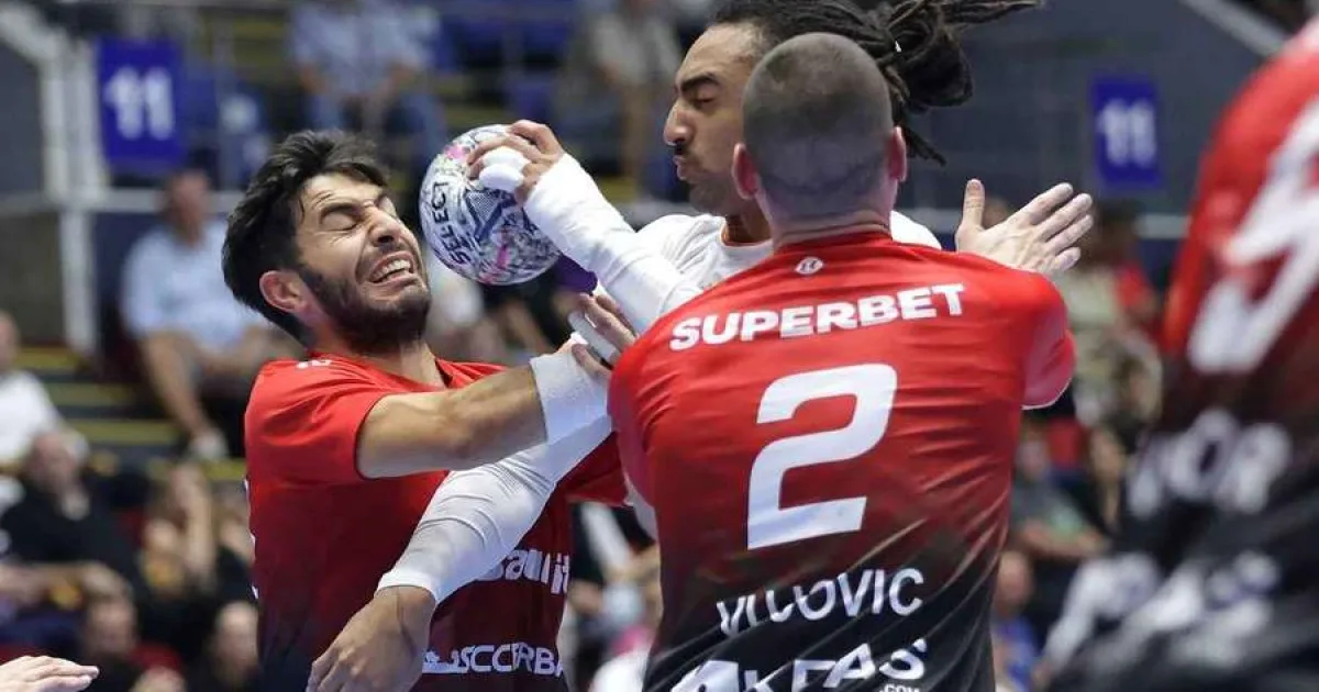 Start cu stângul pentru „dulăi”! Dinamo, învinsă de Montpellier la debut