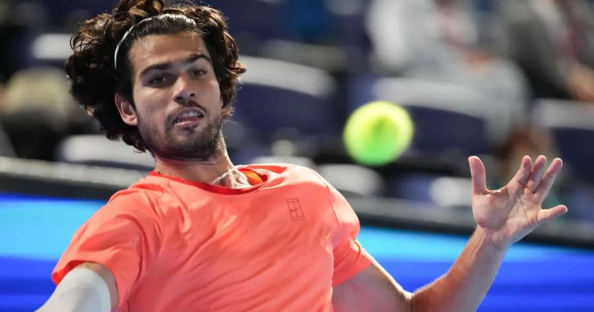 Alcaraz îl înfruntă pe Arnaldi la Tokyo; Gauff și Swiatek debutează la Beijing