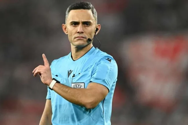 Brigadă de arbitri azeri la meciul României, decisă de UEFA