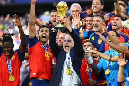 Spania intră în istoria fotbalului cu un record unic al dublei campioane
