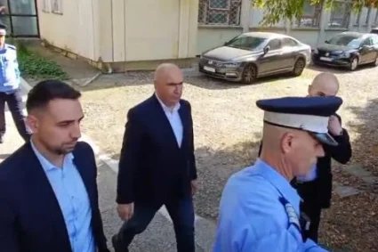 Toni Neacșu: Surprinzător că Bolojan a cerut dosarul, deși avea avocat